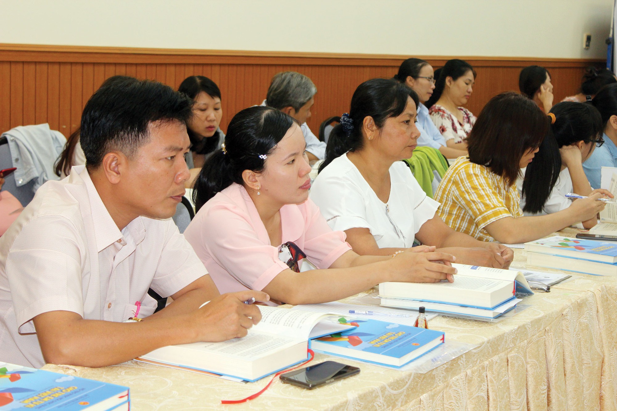 Hỗ trợ can thiệp hành vi trẻ tự kỷ trên toàn quốc