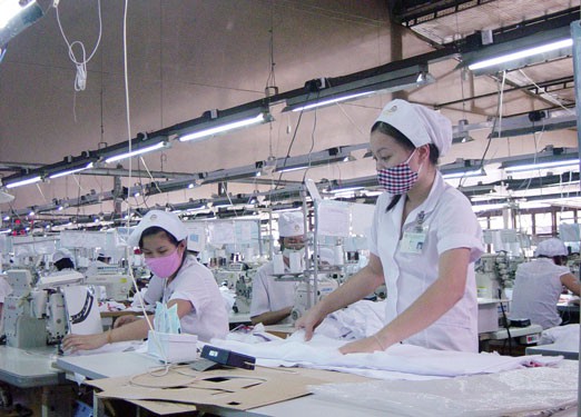 Nên giảm giờ làm cho công nhân