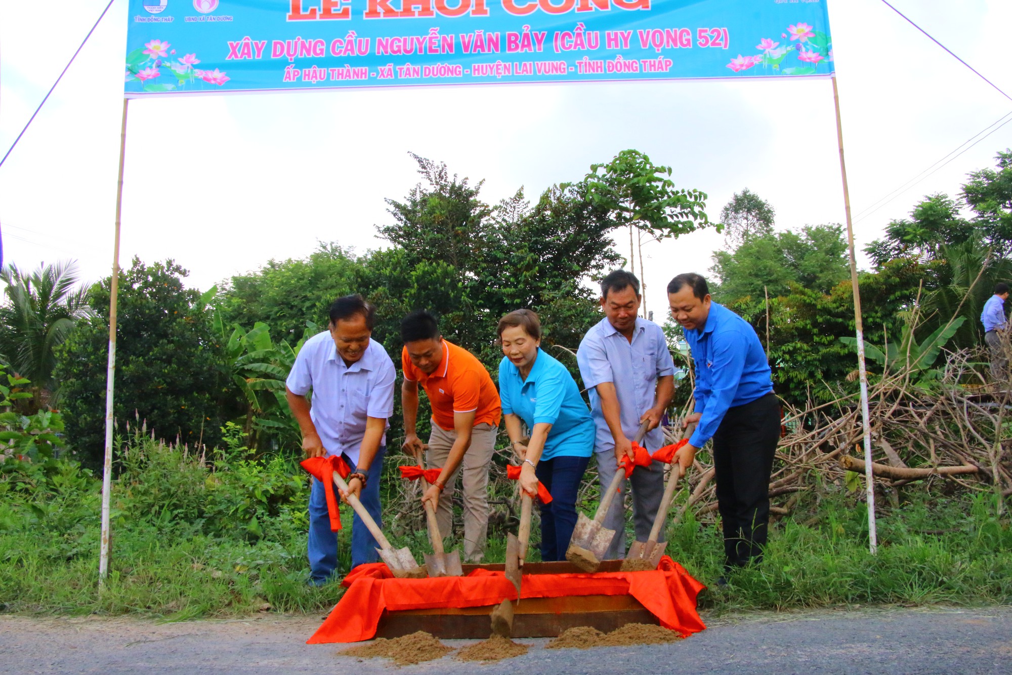 Đồng Tháp xây dựng cây cầu mang tên Đại tá phi công Nguyễn Văn Bảy - Ảnh 3.