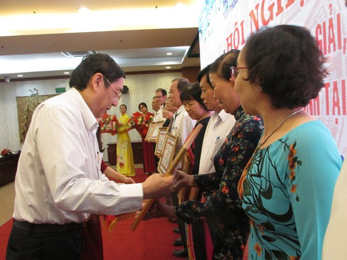 Hòa giải, đối thoại có thành nhưng chưa hết vướng