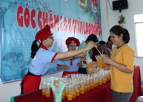Không chỉ là chuyện chăm lo
