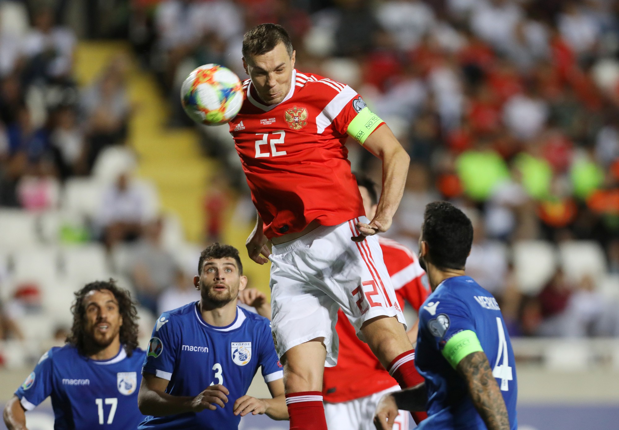 Bỉ lập kỷ lục kh&ocirc;ng tưởng, Nga v&agrave; Ba Lan gi&agrave;nh v&eacute; đến Euro 2020 - Ảnh 6.