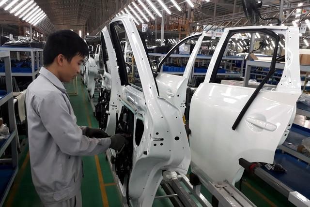 Nếu cho d&acirc;n vay l&atilde;i suất 0% để mua &ocirc;t&ocirc;, xe gi&aacute; rẻ c&oacute; cửa sống - Ảnh 1.