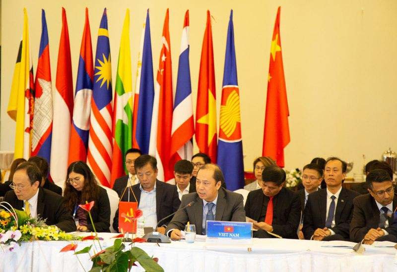 ASEAN - Trung Quốc họp về biển Đông: Ảnh hưởng tiêu cực từ vi phạm của Trung Quốc