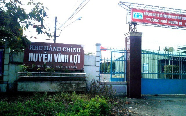Chi hơn nửa tỉ để mua t&ocirc;m kh&ocirc;, c&aacute; kh&ocirc; tại gia đ&igrave;nh ph&oacute; b&iacute; thư huyện - Ảnh 1.