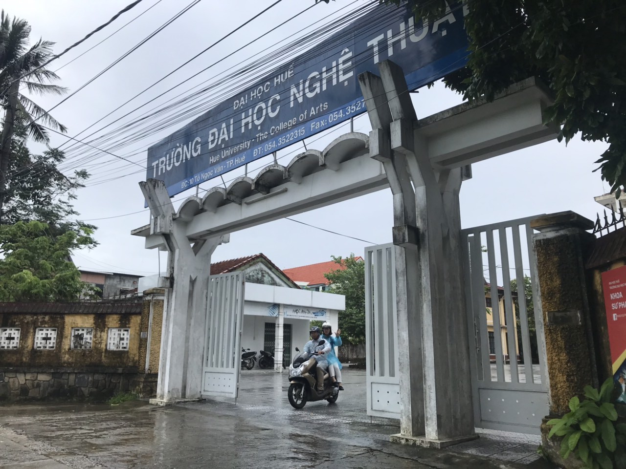 Không có tiền trả lương, trường ĐH chấm dứt hợp đồng hàng loạt lao động