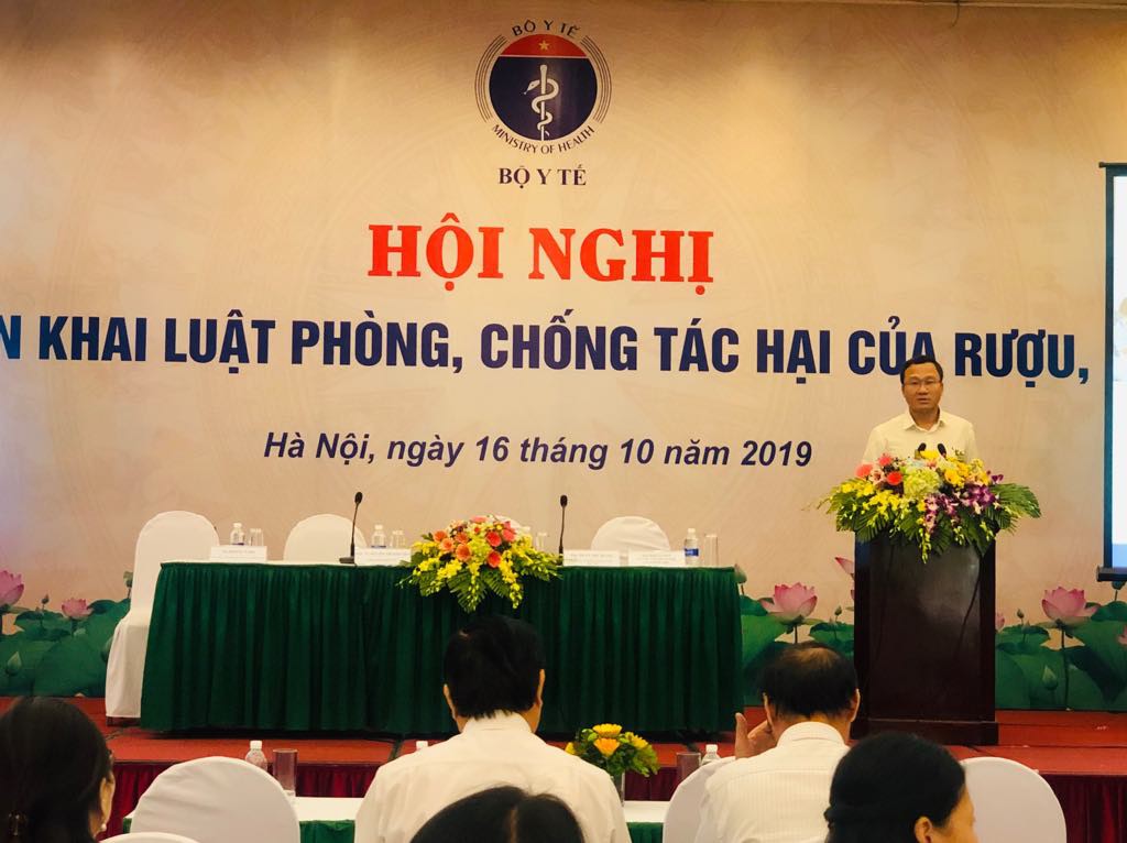 Người l&aacute;i xe m&aacute;y c&oacute; nồng độ cồn sẽ bị phạt tới  8 triệu, l&aacute;i &ocirc;t&ocirc; phạt tới 40 triệu đồng - Ảnh 1.