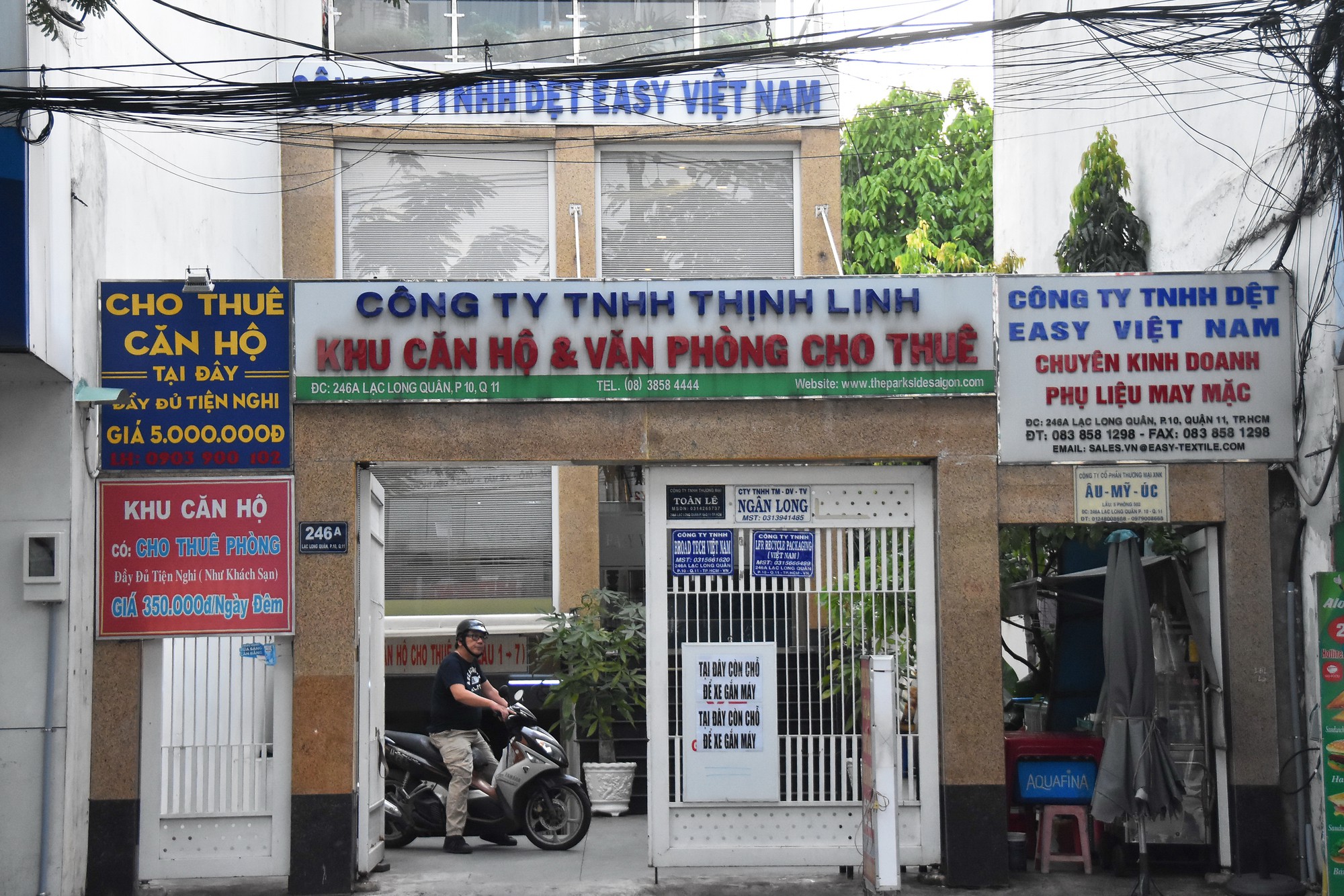 Gi&aacute; nh&agrave; mặt tiền tại TP HCM l&ecirc;n tới gần nửa tỉ đồng/m2 - Ảnh 1.