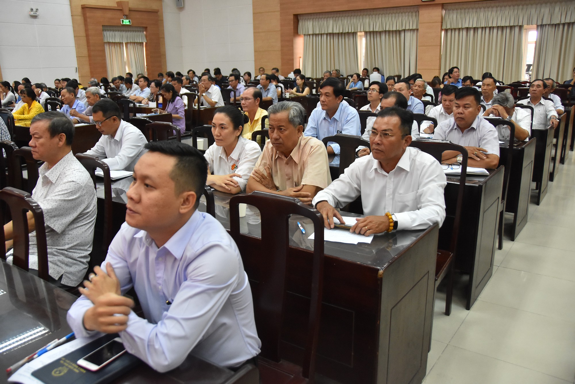 Bí thư Thành ủy TP HCM: Sẽ kiểm tra quyết liệt các nhà hàng, quán bar! - Ảnh 6.