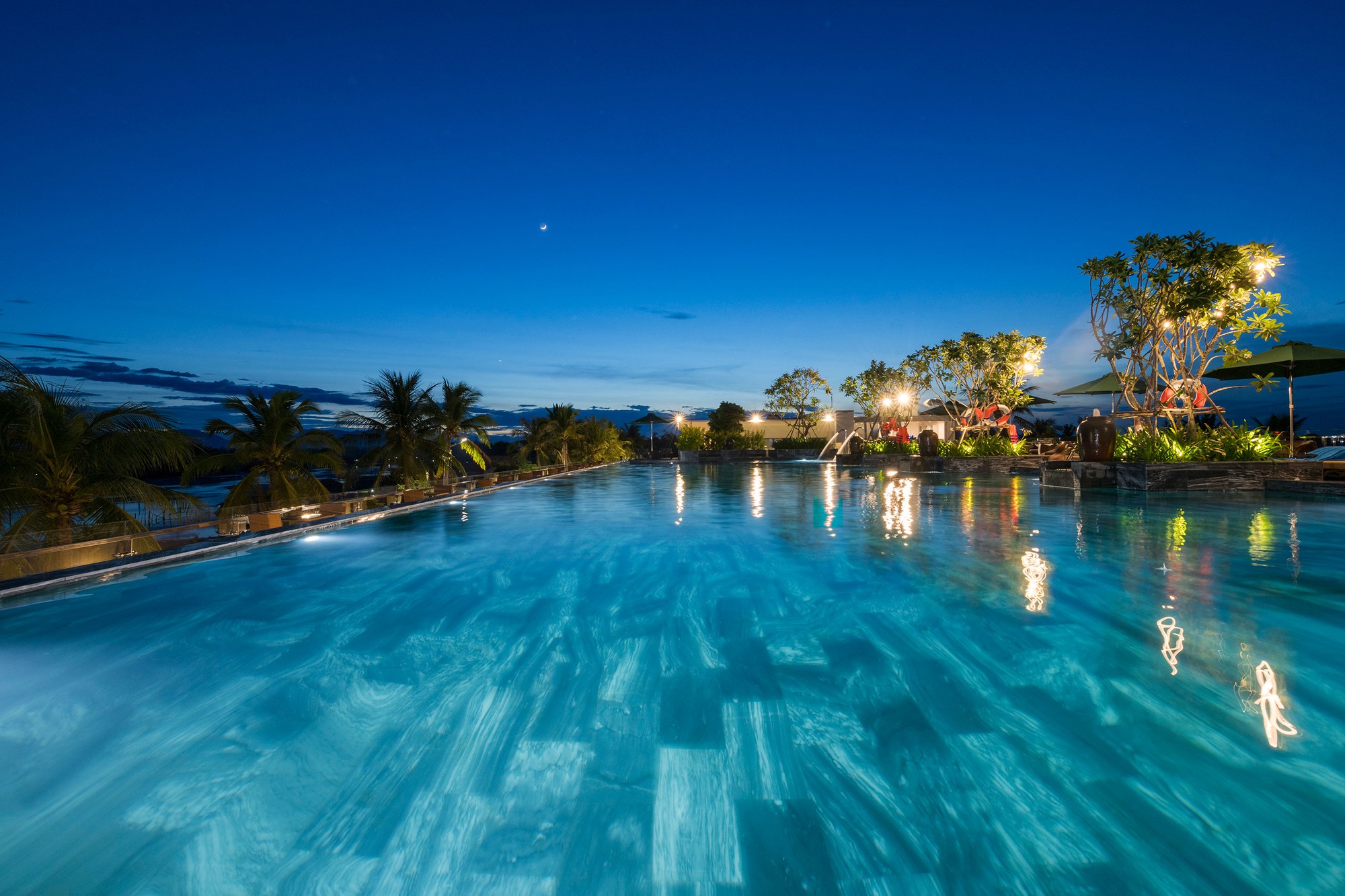 Resort 4 sao đầu ti&ecirc;n tại Quảng Ng&atilde;i thắng giải Resort xanh v&agrave; th&acirc;n thiện với m&ocirc;i trường - Ảnh 2.