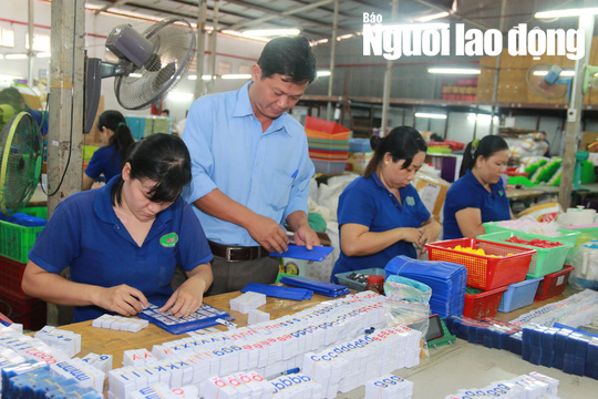 Tăng tuổi nghỉ hưu: Người trẻ thất nghiệp, người gi&agrave; &igrave; ạch - Ảnh 2.