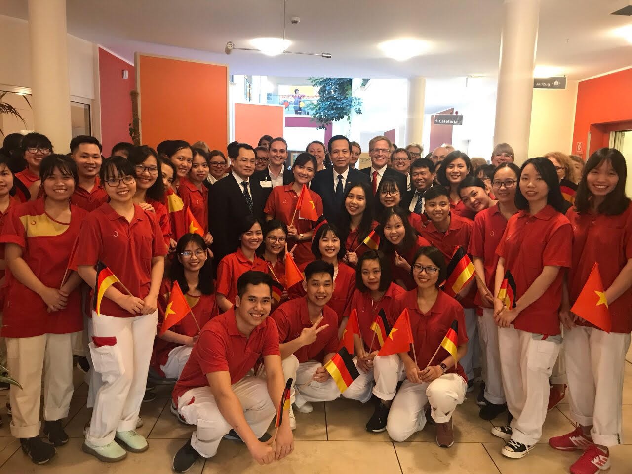 Cơ hội rộng mở đối với điều dưỡng viên Việt Nam sang Đức làm việc