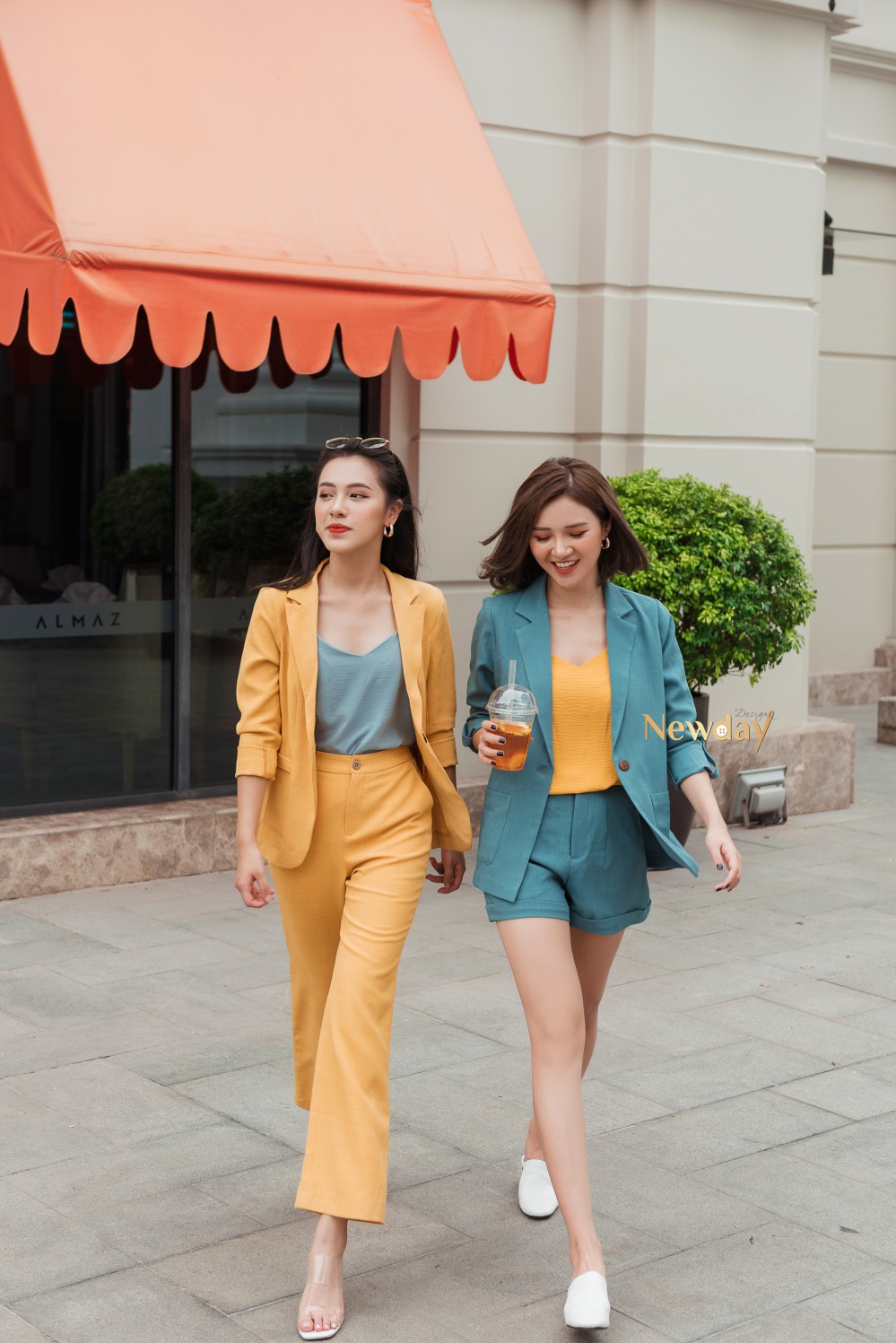 Những mẫu vest thanh lịch cho các nàng diện trong mùa thu năm nay