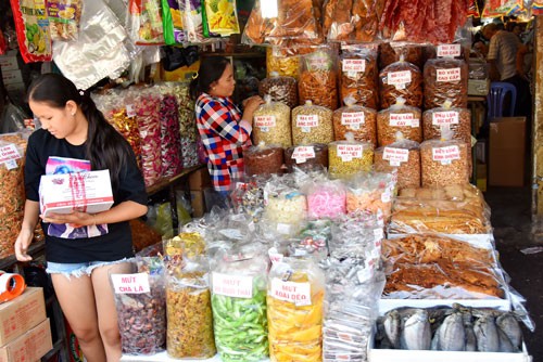 Miễn lệ phí môn bài: Cần nhưng chưa đủ