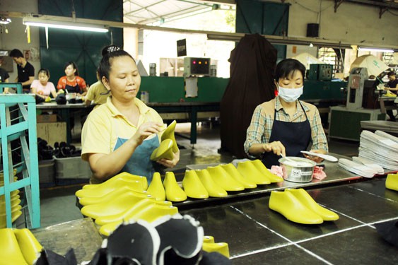 Lắng nghe người lao động để sửa luật - Ảnh 1.