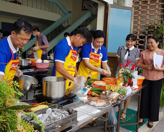 N&acirc;ng cao kiến thức b&igrave;nh đẳng giới cho nữ c&ocirc;ng nh&acirc;n vi&ecirc;n - Ảnh 1.