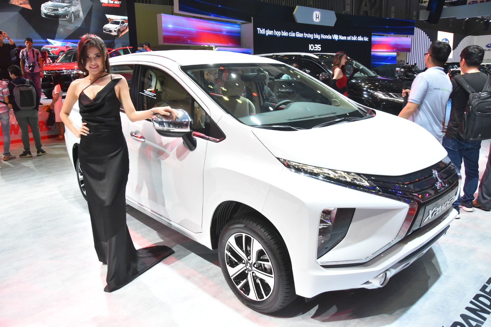 Gần 100 mẫu &ocirc;t&ocirc; mới nhất tr&igrave;nh diễn tại Vietnam Motor Show 2019 - Ảnh 12.