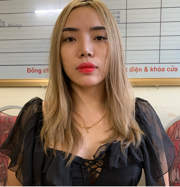 Vợ trẻ qu&ecirc; Hải Ph&ograve;ng c&oacute; chồng nước ngo&agrave;i nhưng vẫn kh&ocirc;ng chịu an phận - Ảnh 1.