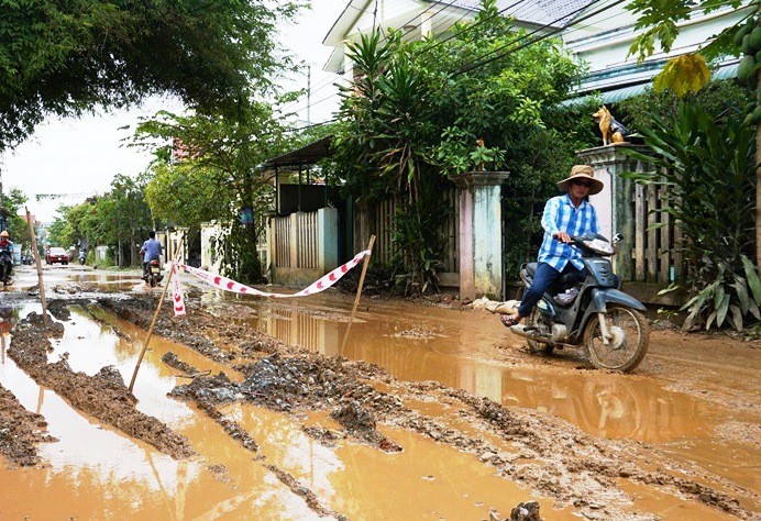 Quảng Ngãi tiếp tục "đòi nợ" chủ đầu tư đường Cao tốc Đà Nẵng - Quảng Ngãi