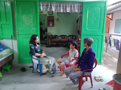 Cô giáo xây nhà cho học trò nghèo - Ảnh 1.