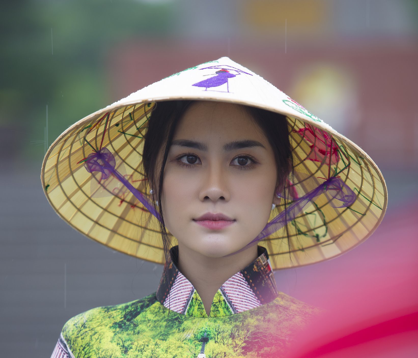 Hoàng Hạnh thấy giọng mình ổn khi tập hát "Tàu anh qua núi"