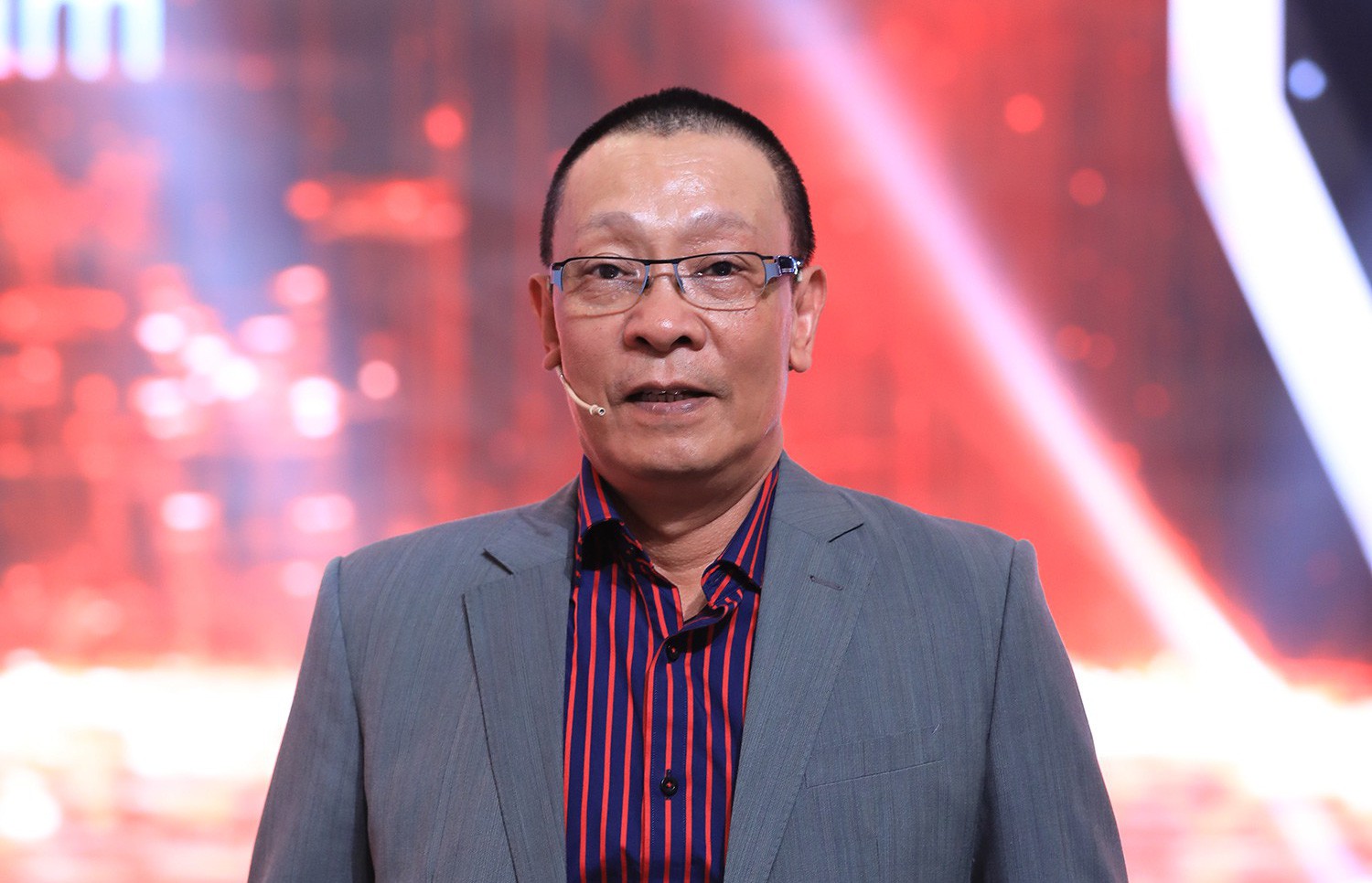 MC Lại Văn Sâm kinh ngạc trước tài năng của thí sinh "Siêu trí tuệ Việt"