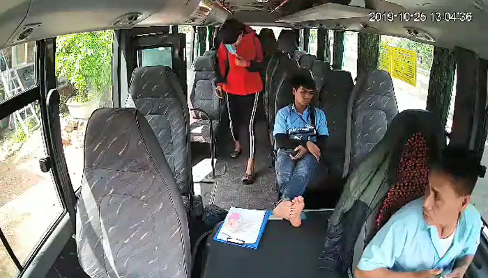 Vợ chồng chủ xe khách ép xe buýt, hành hung tài xế vì dám giành khách