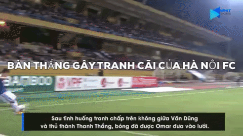 Trọng t&agrave;i Nguyễn Đ&igrave;nh Th&aacute;i lại khiến CLB TP HCM thua oan, su&yacute;t bỏ trận đấu - Ảnh 2.