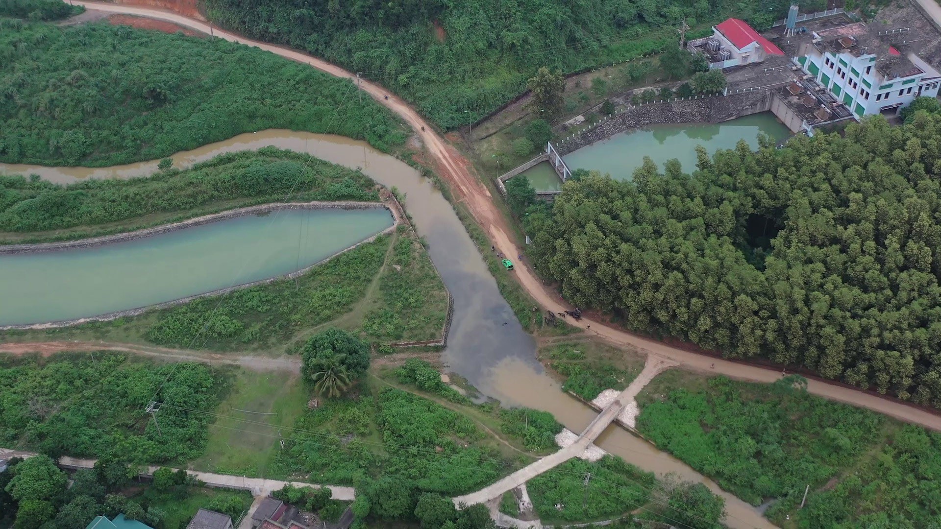 Bất an với Nhà máy nước Sông Đà