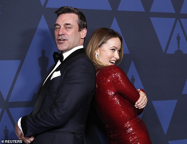 Olivia Wilde gợi cảm tr&ecirc;n thảm đỏ - Ảnh 3.
