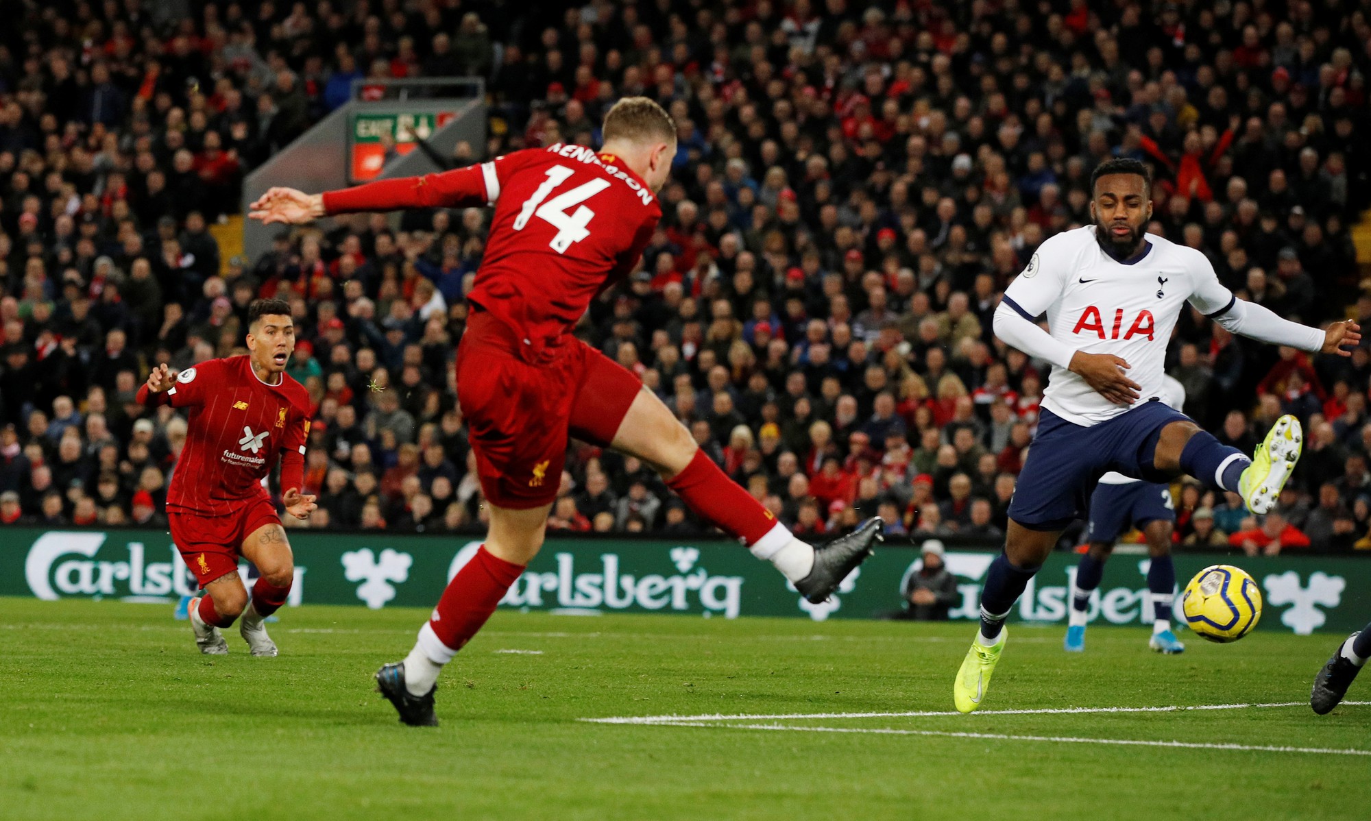 Ngược d&ograve;ng đại chiến Tottenham, Liverpool vững ng&ocirc;i đầu Ngoại hạng - Ảnh 3.