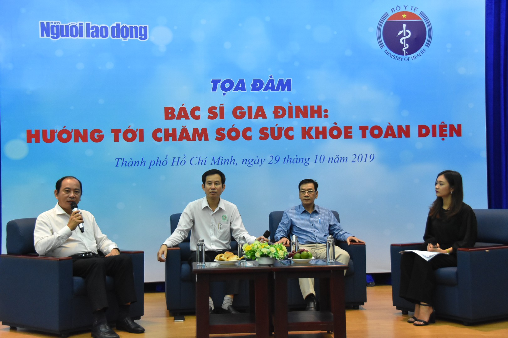 Tọa đàm "Bác sĩ gia đình: Hướng tới chăm sóc sức khoẻ toàn diện"