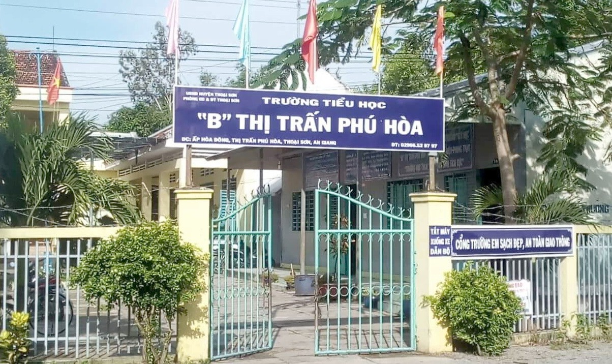 "Đơn xin ở lại lớp" gửi Bộ trưởng Bộ GD-ĐT là giả mạo