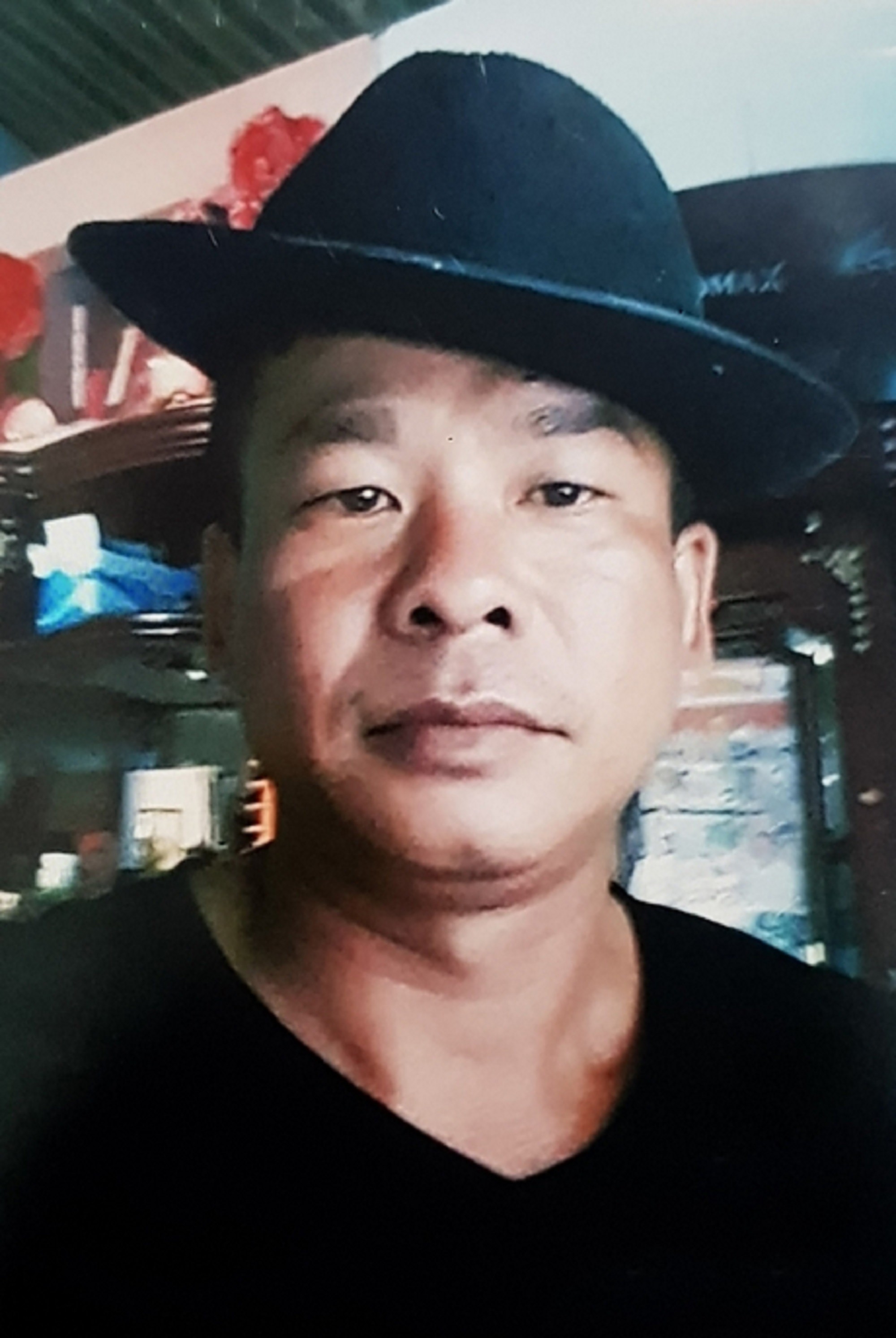 Truy nã người làm thuê trong vụ trộm hơn 8 tỉ ở Vĩnh Long - Ảnh 1.
