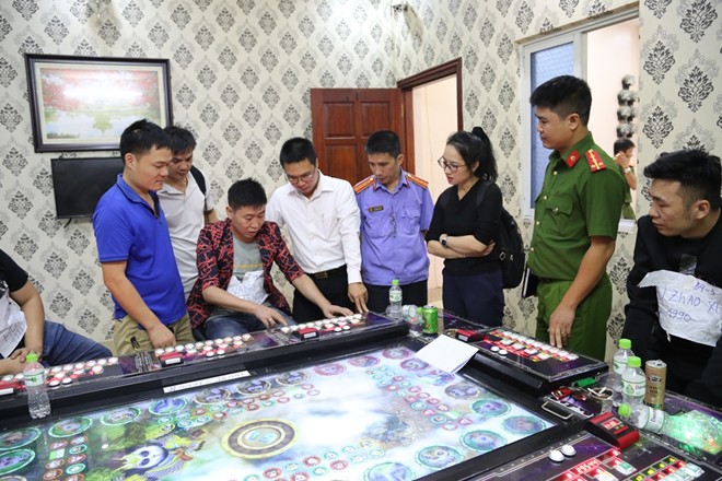 Đồng loạt đột kích 5 ổ cờ bạc trá hình do người Trung Quốc điều hành