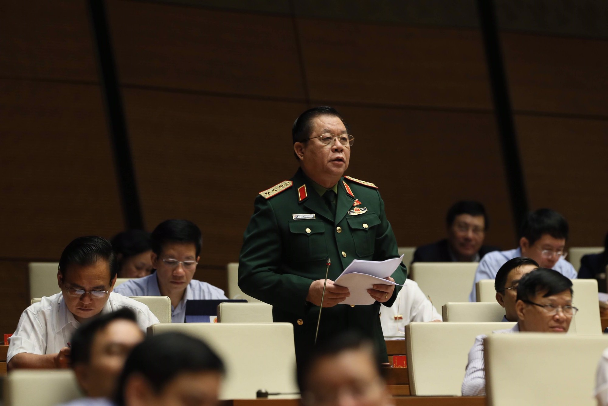 Thượng tướng Nguyễn Trọng Nghĩa: Bảo vệ chủ quyền phải c&oacute; s&aacute;ch lược ph&ugrave; hợp trong từng t&igrave;nh huống - Ảnh 1.