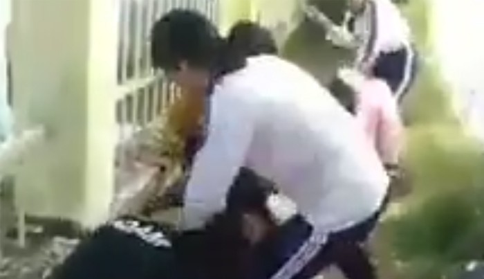 Lý do khó tin việc 4 nữ sinh lớp 6 bị “đàn chị” đánh tả tơi