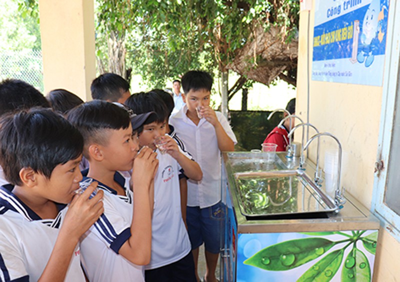 Kh&aacute;nh th&agrave;nh, b&agrave;n giao c&ocirc;ng tr&igrave;nh thanh ni&ecirc;n &ldquo;Sawaco - Nước sạch cho v&ugrave;ng bi&ecirc;n giới&rdquo; - Ảnh 3.