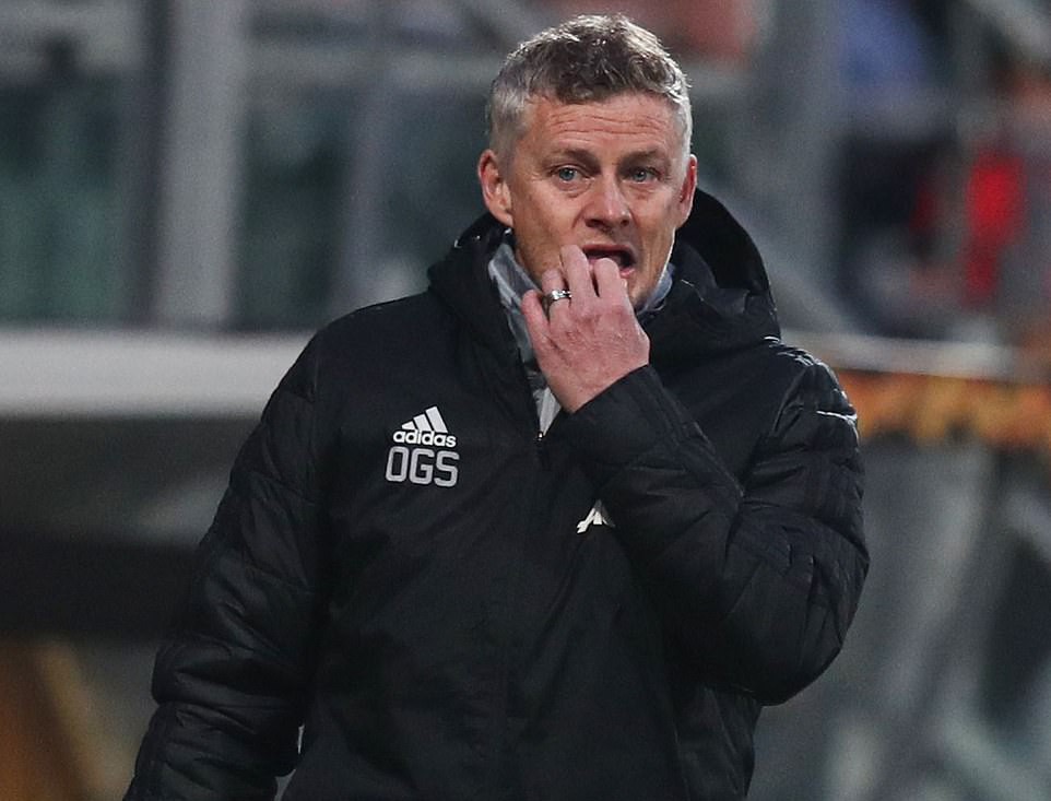 Dứt điểm kém, Man United mất ngôi đầu Europa League - Ảnh 5.