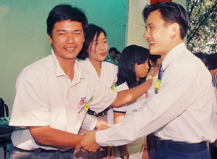 Giải Mai Vàng 25 năm: Kỳ nữ Kim Cương nhớ Lê Công Tuấn Anh - Ảnh 3.