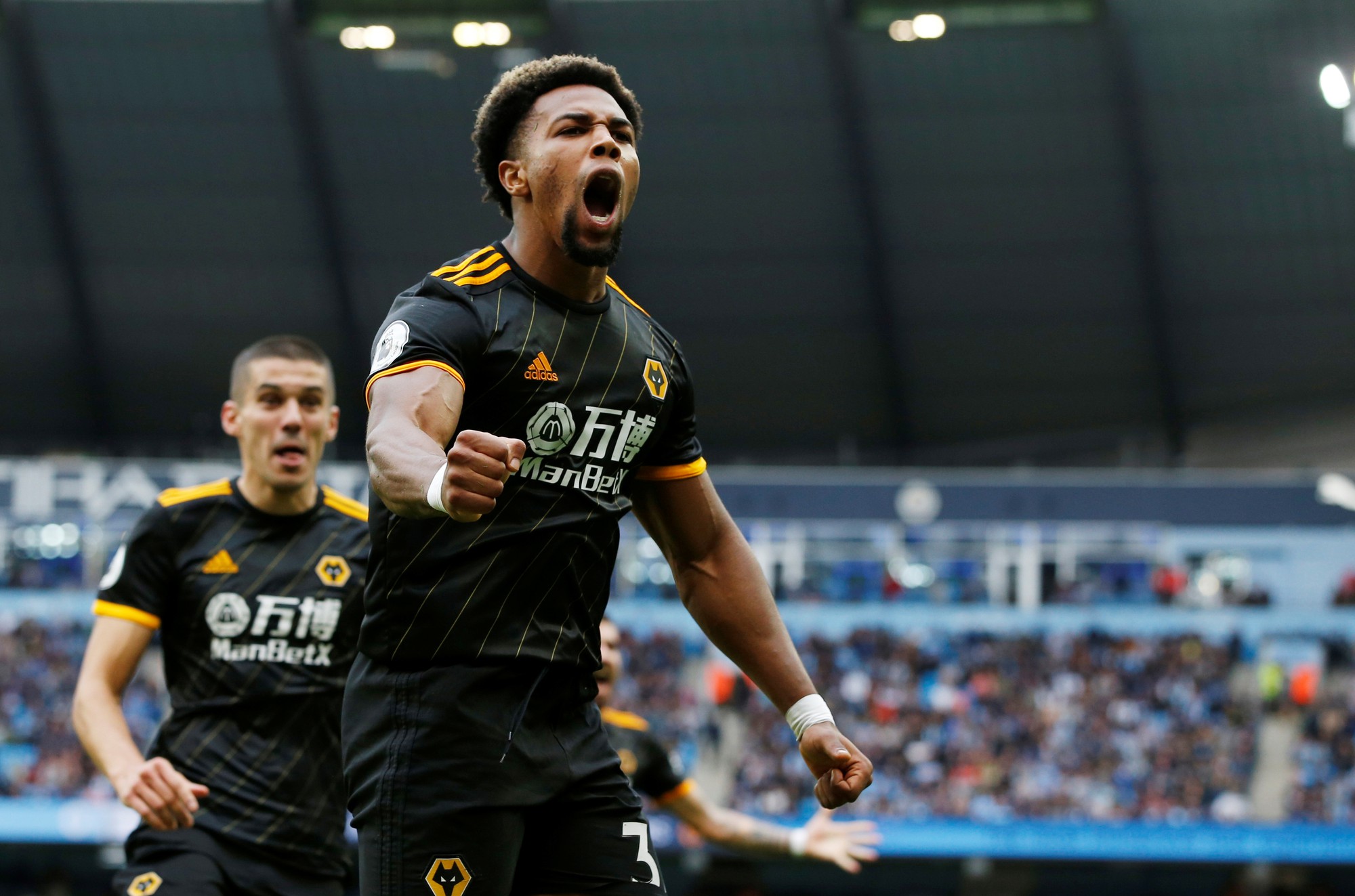 Thua sốc Wolves, Man City bị Liverpool bỏ xa đến 8 điểm - Ảnh 3.