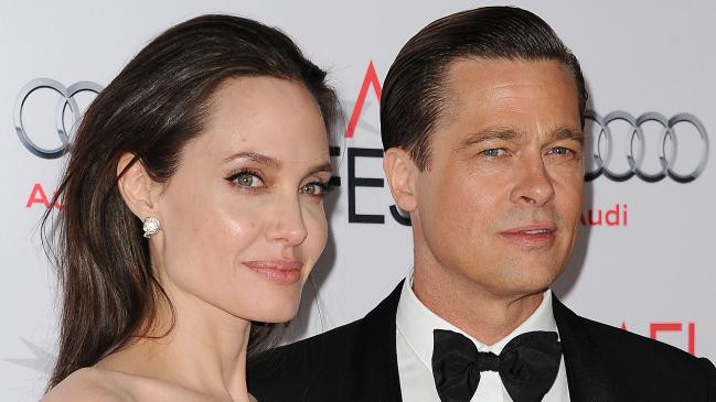 Angelina Jolie trải lòng về nỗi đau ly hôn Brad Pitt