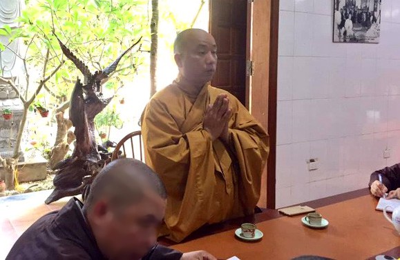 Nhà sư bị tố "gạ tình" nữ phóng viên xin hoàn tục, giữ lại trang trại, đất đai, ôtô cá nhân