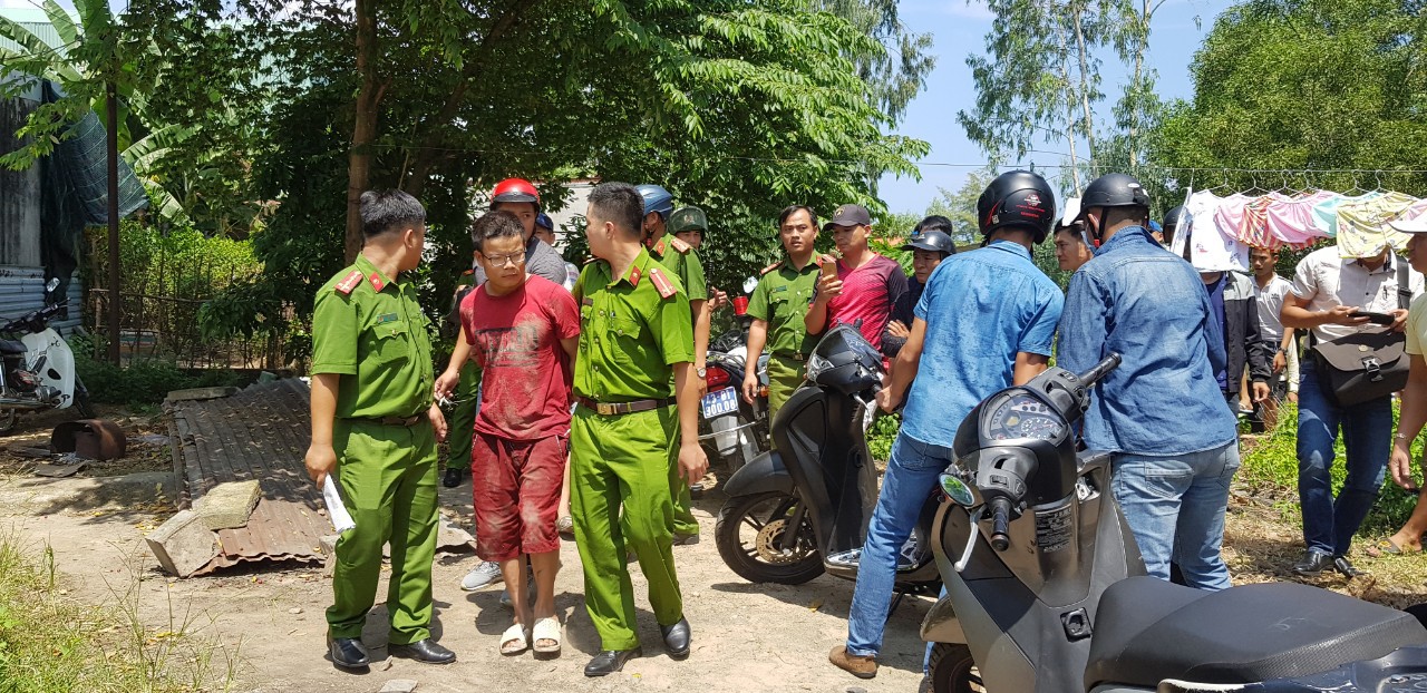 Đ&agrave; Nẵng: Bắt n&oacute;ng kẻ mua d&acirc;m rồi t&aacute;o tợn cướp t&agrave;i sản, đ&acirc;m 1 người nguy kịch - Ảnh 1.