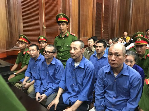 Rắc rối với tang vật, vật chứng