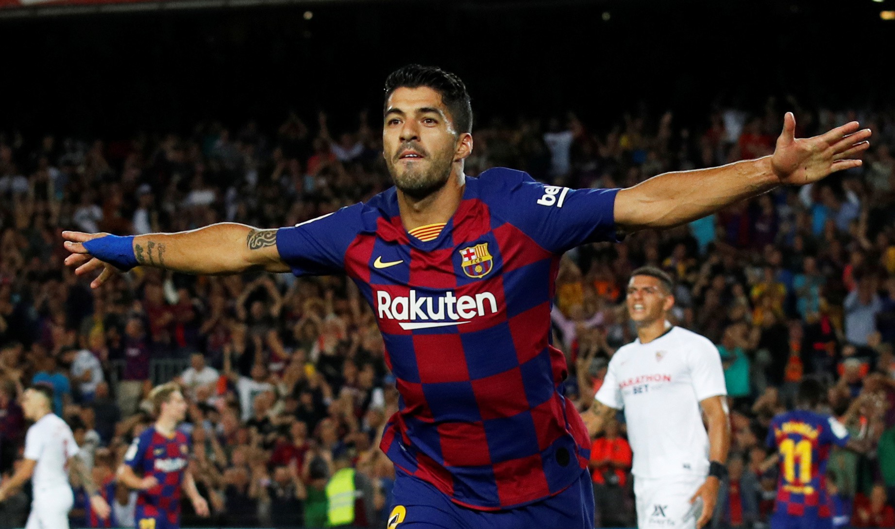 Bộ ba MSD tỏa sáng, Barcelona hạ gục Sevilla bằng loạt siêu phẩm