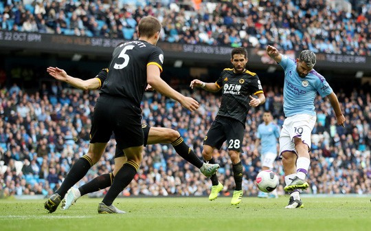 Man United gục ng&atilde; trước Newcastle - Ảnh 4.