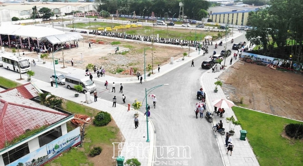 &ldquo;Giải m&atilde;&rdquo; thị trường bất động sản v&ugrave;ng ven TPHCM l&ecirc;n ng&ocirc;i - Ảnh 1.