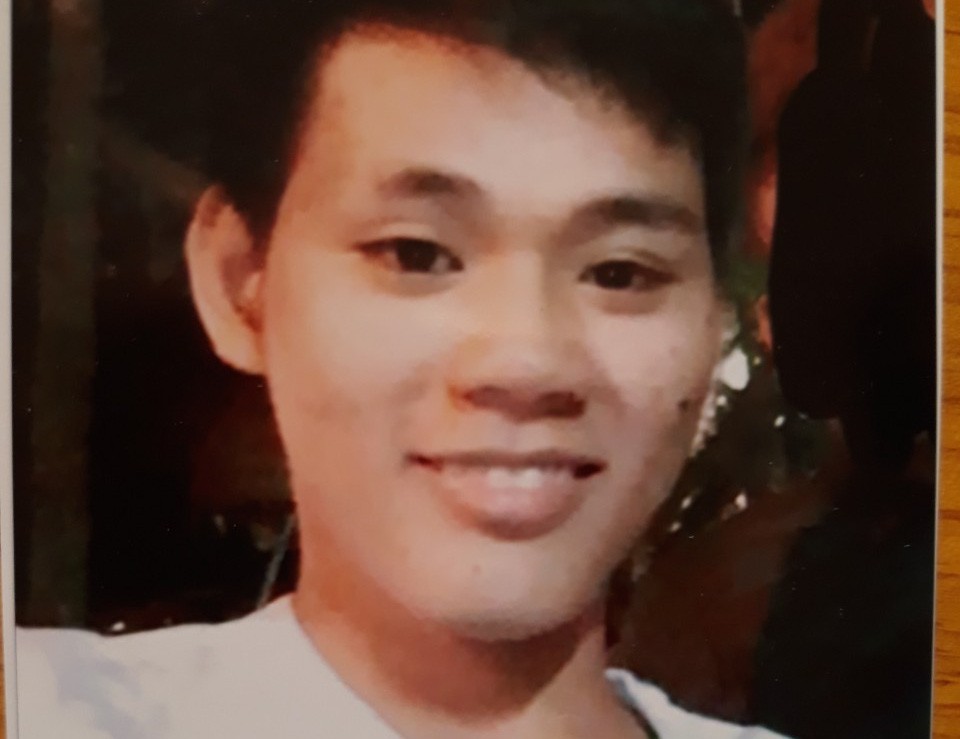 Cha bị đánh, 2 anh em chém đứt lìa bàn tay đối thủ