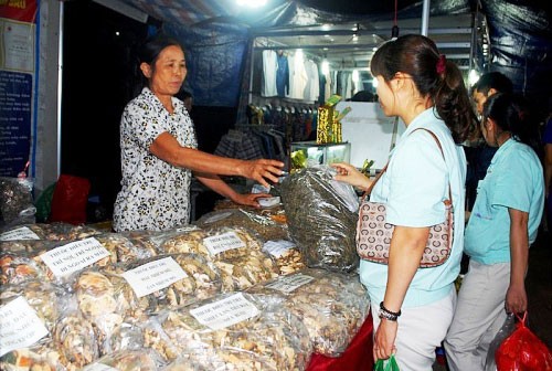Hà Nội: Vận động CNVC-LĐ ủng hộ hàng Việt